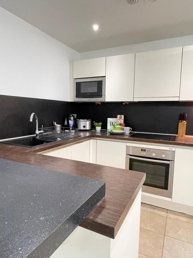 Wharf Inn Premier Apartment Central Manchester - Free Private Parking Exteriér fotografie