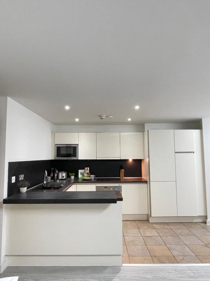 Wharf Inn Premier Apartment Central Manchester - Free Private Parking Exteriér fotografie
